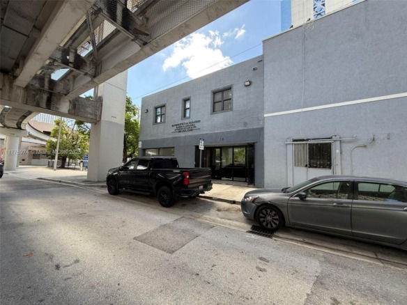 16 SW 1st Ave, Miami FL 33130 — #A11776974