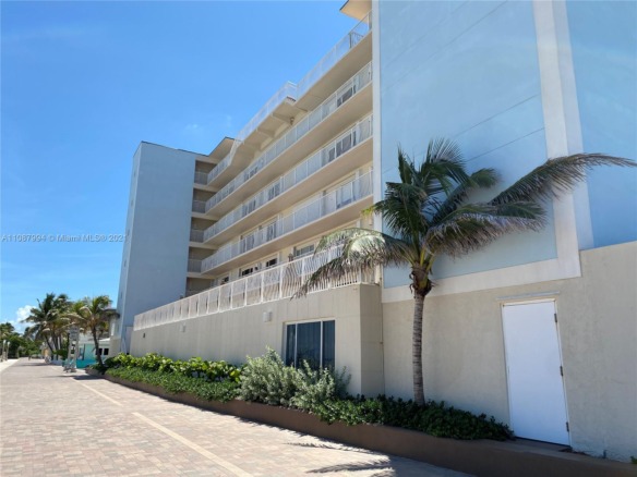 300 Oregon St # 204, Hollywood FL 33019 — #A11087994
