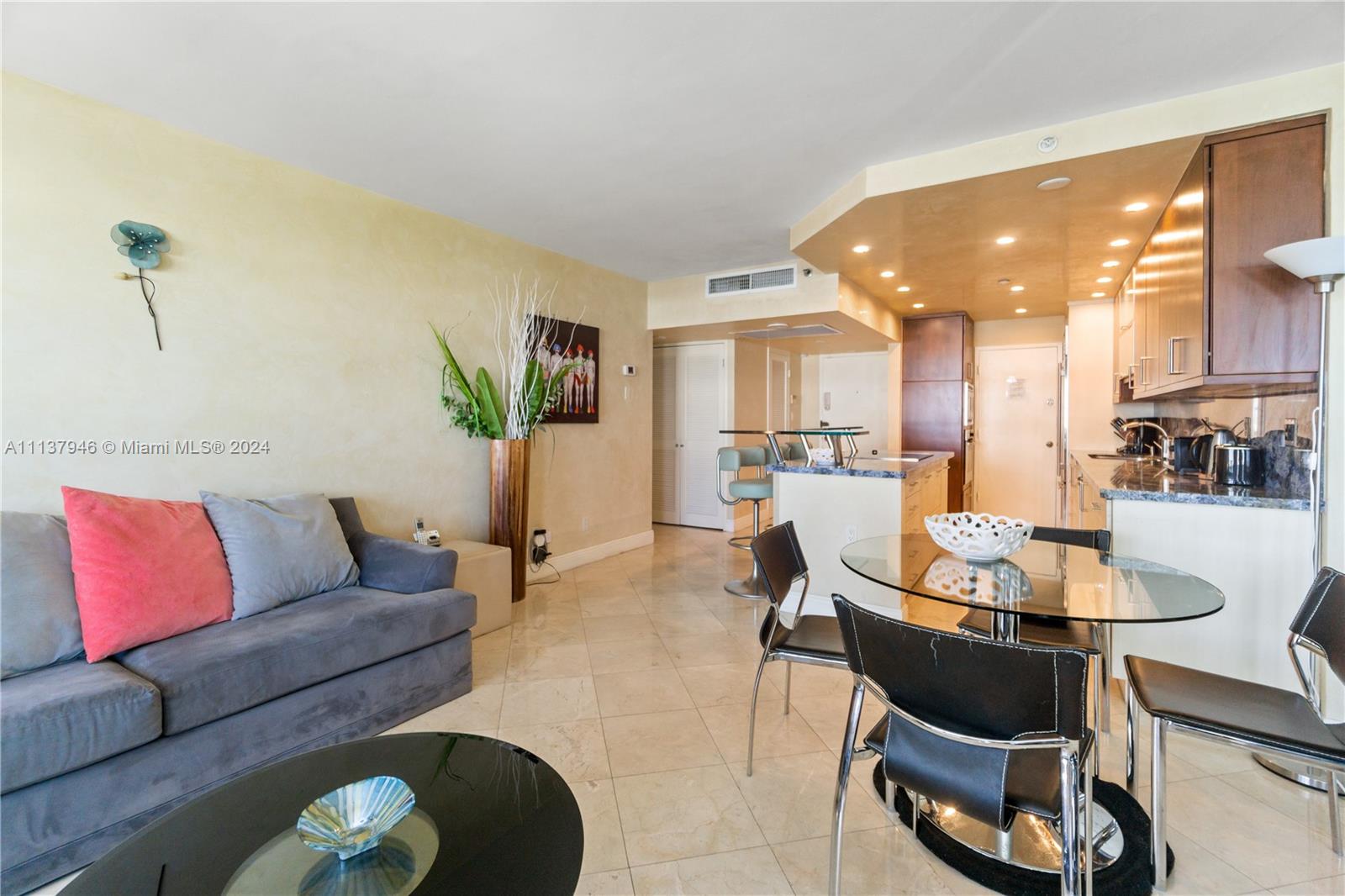 100 Lincoln Rd # 1533, Miami Beach FL 33139 — #A11137946