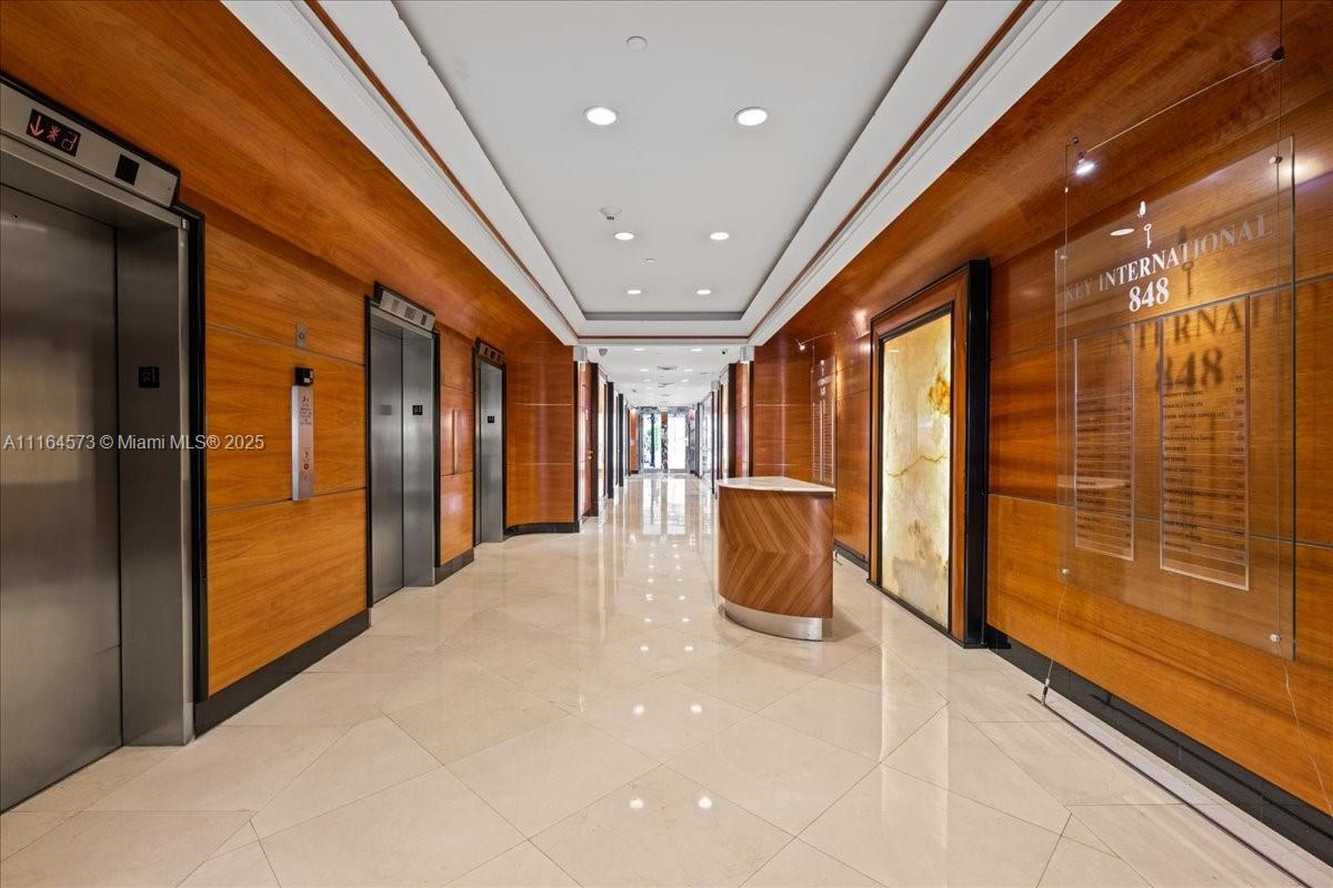 848 Brickell Ave, Miami FL 33131 — #A11164573