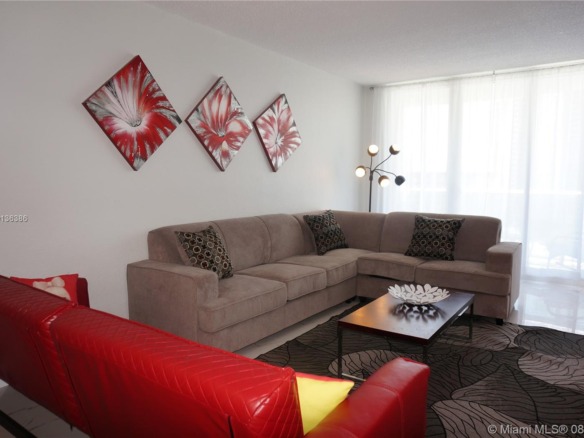 19370 COLLINS AV SEASONAL # 1417, Sunny Isles Beach FL 33160 — #A10136386