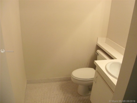 4174 Inverrary Dr # 911, Lauderhill FL 33319 — #A10680698