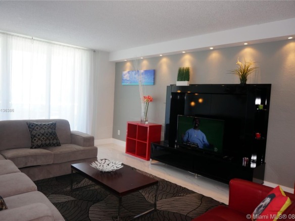 19370 COLLINS AV SEASONAL # 1417, Sunny Isles Beach FL 33160 — #A10136386