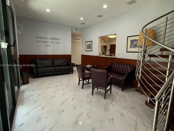 16 SW 1st Ave, Miami FL 33130 — #A11776974