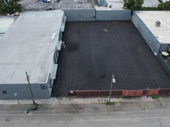 1740 NW 22nd St, Miami FL 33142 — #A11662060