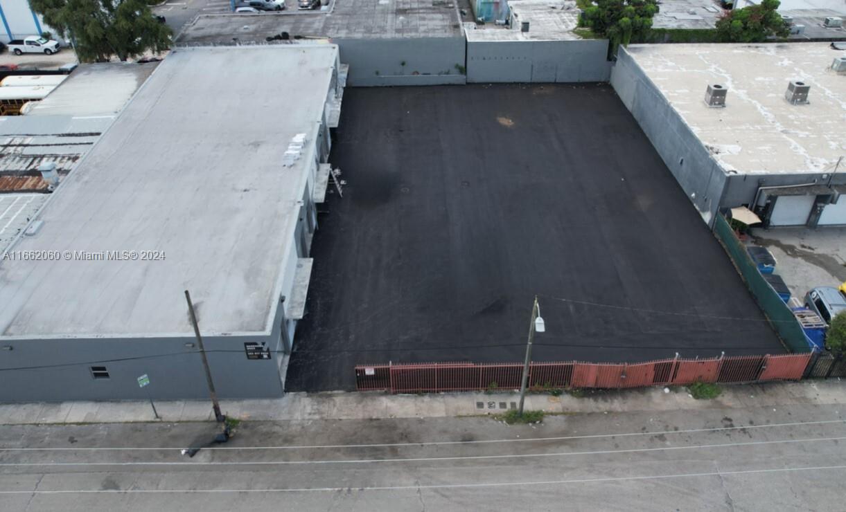 1740 NW 22nd St, Miami FL 33142 — #A11662060