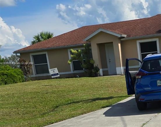 466 rewing st, Lehigh Acres FL 33974 — #A11638012