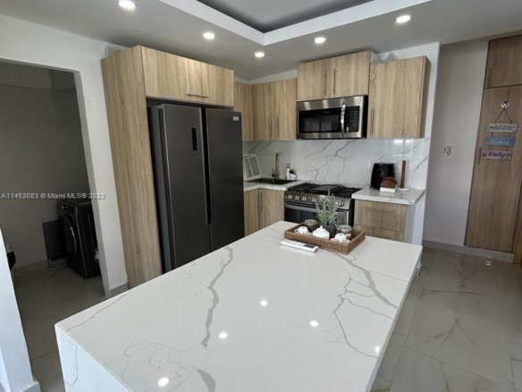 2222 Carretera Sanchez # 202, CA 91000 — #A11453083
