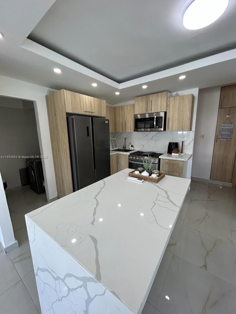 2222 Carretera Sanchez # 202, CA 91000 — #A11453083