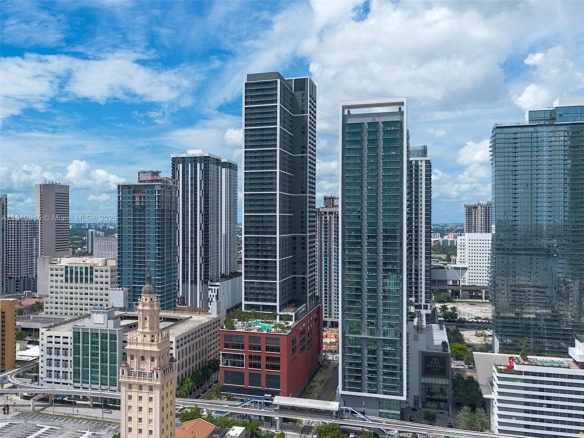 601 NE 1st Ave # 5007, Miami FL 33132 — #A11810915