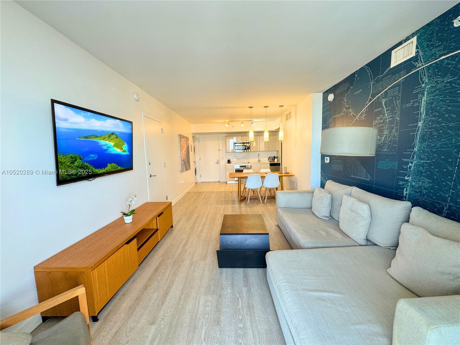 6dd28e9b-244 2602 E Hallandale Beach # 2008A, Hallandale Beach FL 33009 — #A10520289
