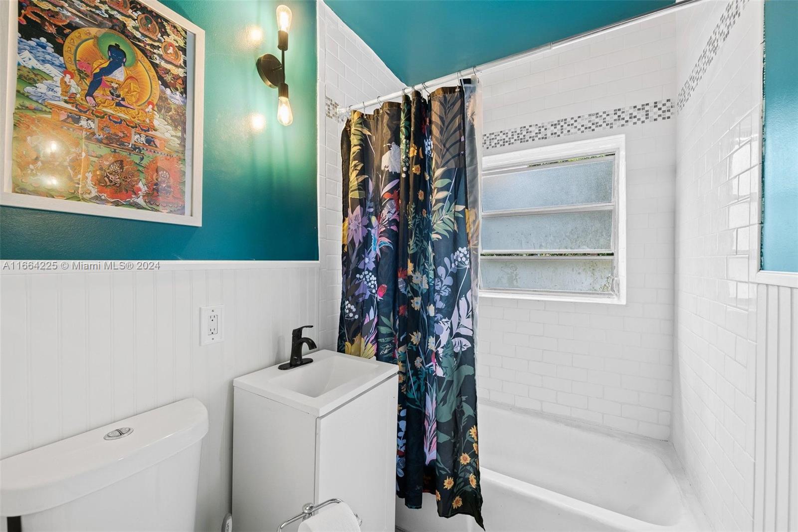 901 NE 16th Pl, Fort Lauderdale FL 33305 — #A11664225