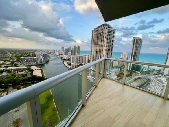 2600 E Hallandale Beach Blvd # T3102, Hallandale Beach FL 33009 — #A11768754