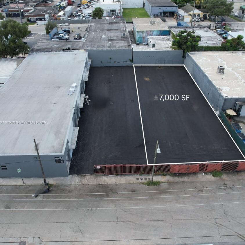1740 NW 22nd St, Miami FL 33142 — #A11662060