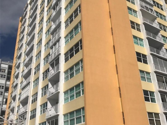 1410 S Ocean Dr # 804, Hollywood FL 33019 — #A11714114