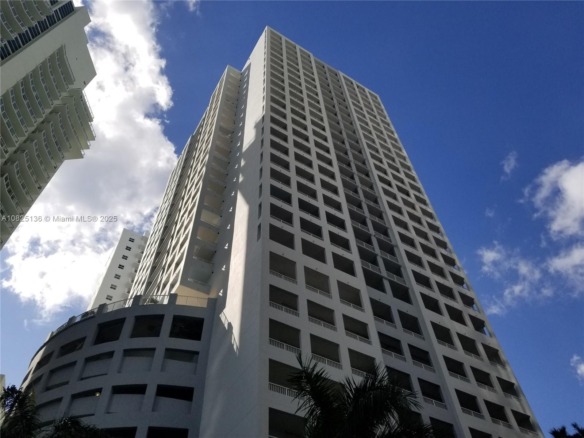 170 SE 14th St # 1407, Miami FL 33131 — #A10825136