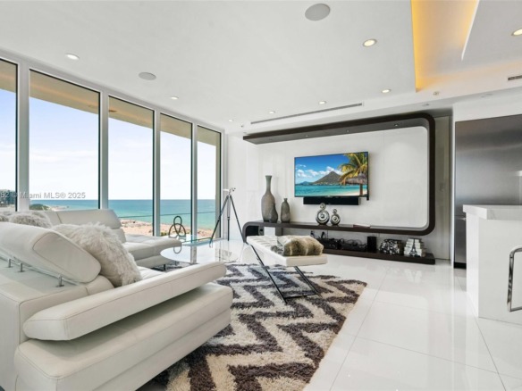 100 Lincoln Rd, Miami Beach FL 33139 — #A11071952