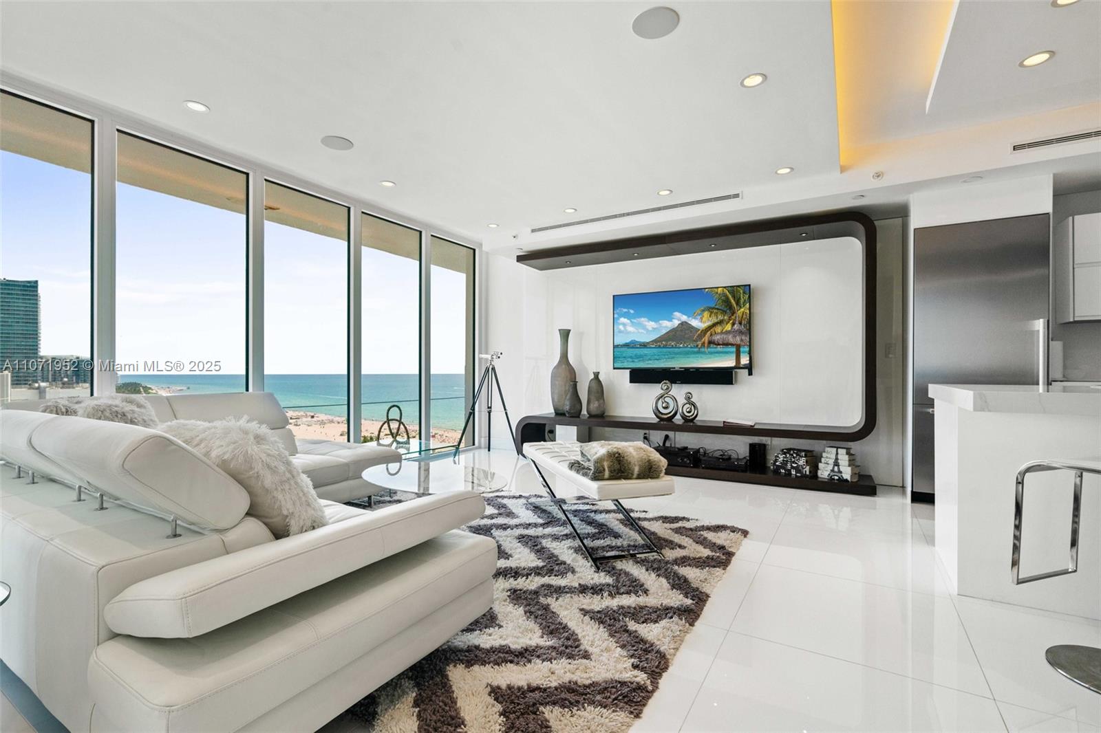 100 Lincoln Rd, Miami Beach FL 33139 — #A11071952