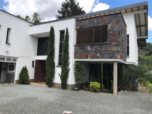CRA 24 – 36DSUR151 S EL Escobero, AN 055421 — #A11455533