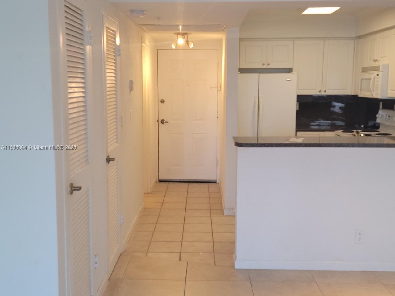 84b12bae-127 2501 S Ocean Dr # 1634, Hollywood FL 33019 — #A11805304