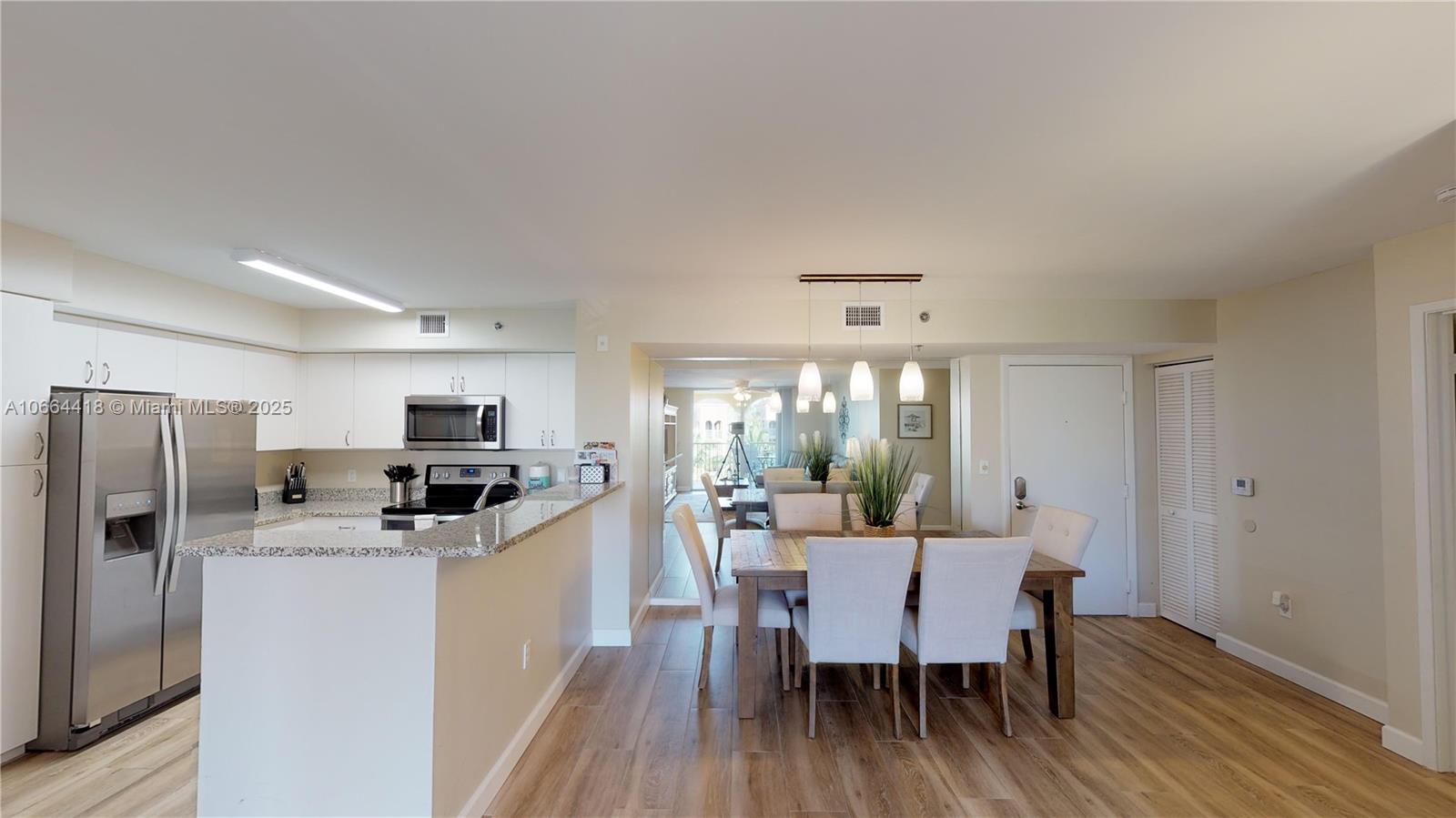 19701 E Country Club Dr # 5606, Aventura FL 33180 — #A10664418