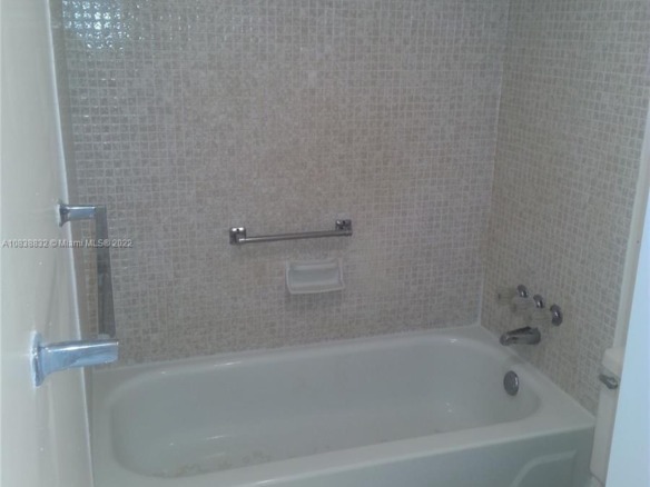 8411 Lagos De Campo Blvd # 303U, Tamarac FL 33321 — #A10838832