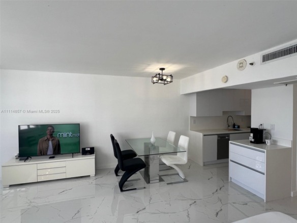 100 Lincoln Rd # 1207, Miami Beach FL 33139 — #A11114857
