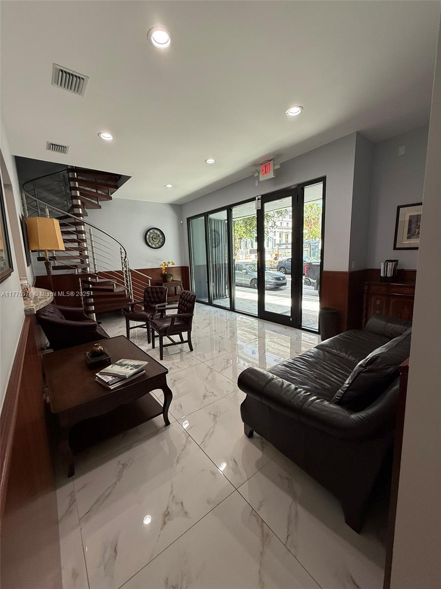 f3b61b38-103 16 SW 1st Ave, Miami FL 33130 — #A11776974