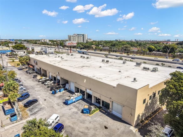 820 SW 12th Ave # 7B, Pompano Beach FL 33069 — #A11813249