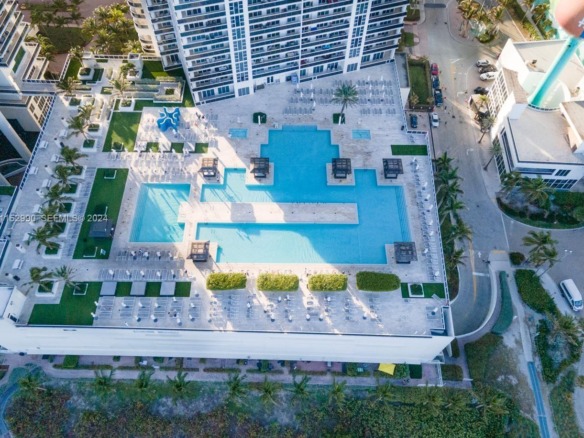 1830 OCEAN DR # 4710, Hallandale Beach FL 33009 — #A11152990