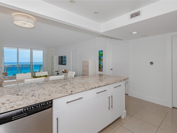 2301 Collins Ave # 938, Miami Beach FL 33139 — #A11159451